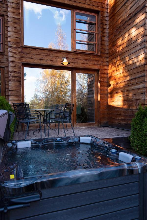Pinus Villas Lodge With Private Jacuzzi & Phyto-Sauna Retreat Zheleznitsa Luaran gambar